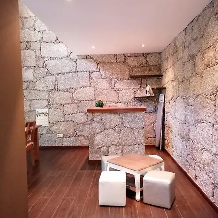 Altes Kellerhaus In Geres * Bouro